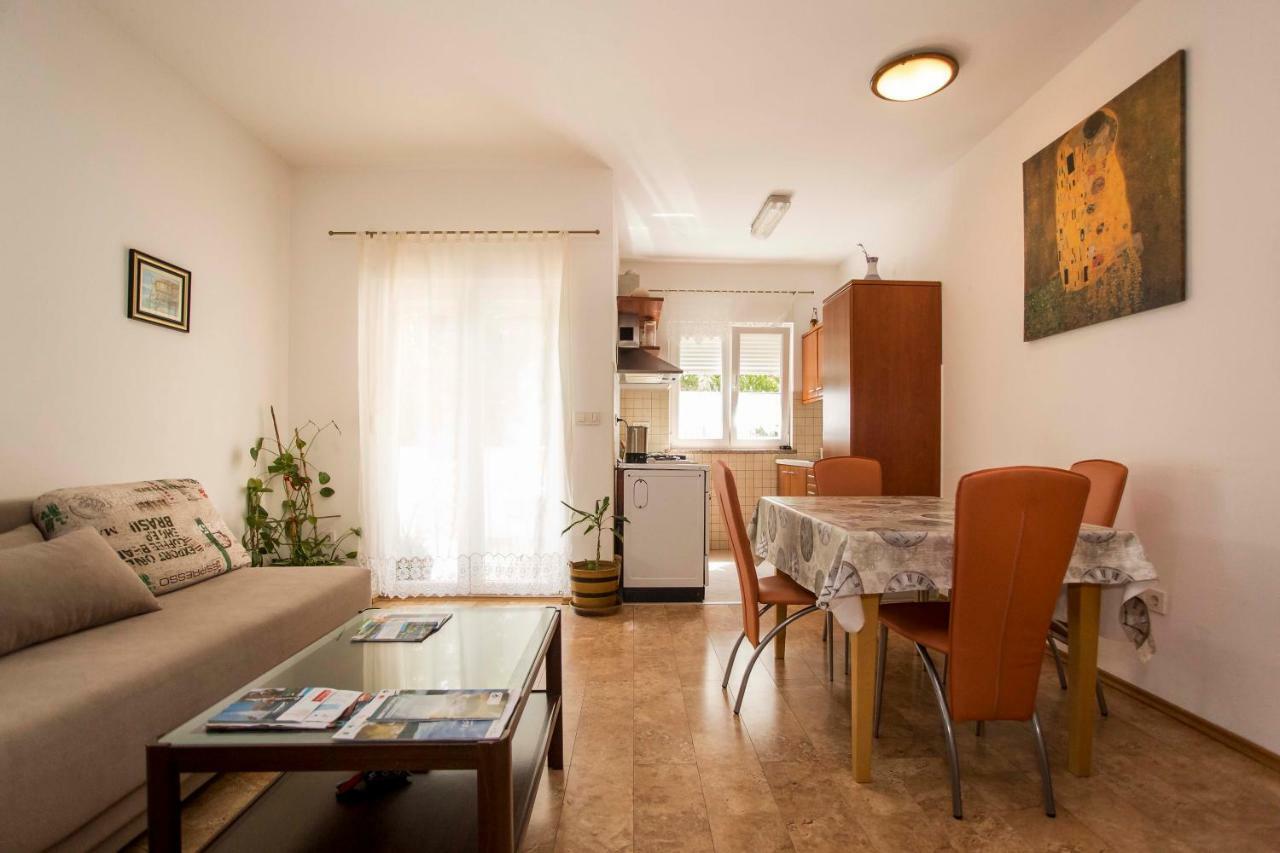 Apartment Beba Ровинь Экстерьер фото
